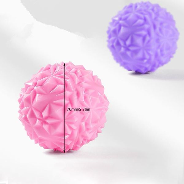 

fitness massage ball sport yoga holding fascia body muscle relaxation therapy equipment balls