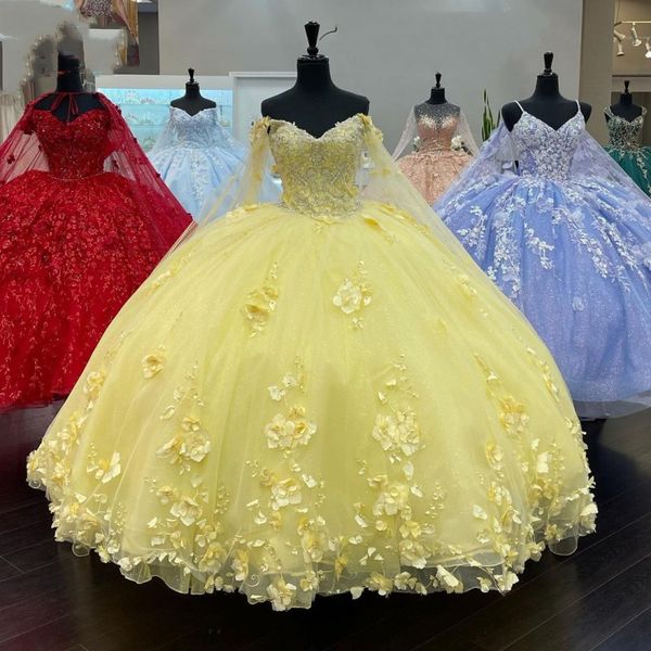 MIS 15 Años Amarelo Daffodial Quinceanera Vestidos com Cape Applique Beading Off Doce 16 vestidos Vestidos de XV Años