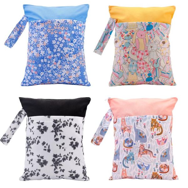 

[simfamily] 36*28cm wet bag waterproof printed baby diaper double pocket cloth handle cartoon mummy bags