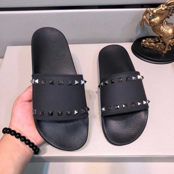 

new spikes slippers scuffs slides ladies womens summer sandals beach slide ladies trendy shoes print leather flowers bee 36-46 with box, Black