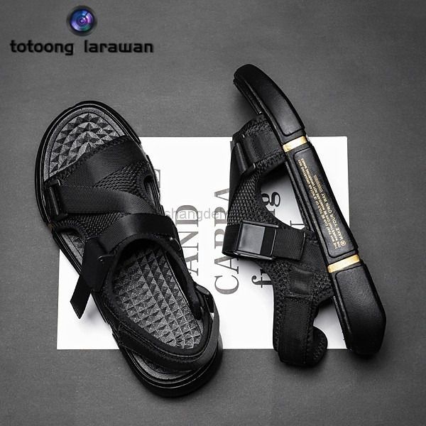 

casual men's sandals breathable and comfortable 035, Black