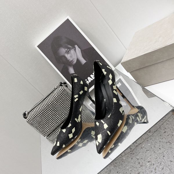 

2020 color letter bow knot high heel shoes women runway pointed toe low heel shoes woman gladiaor sandals lady brand design mesh shoe 1203, Black