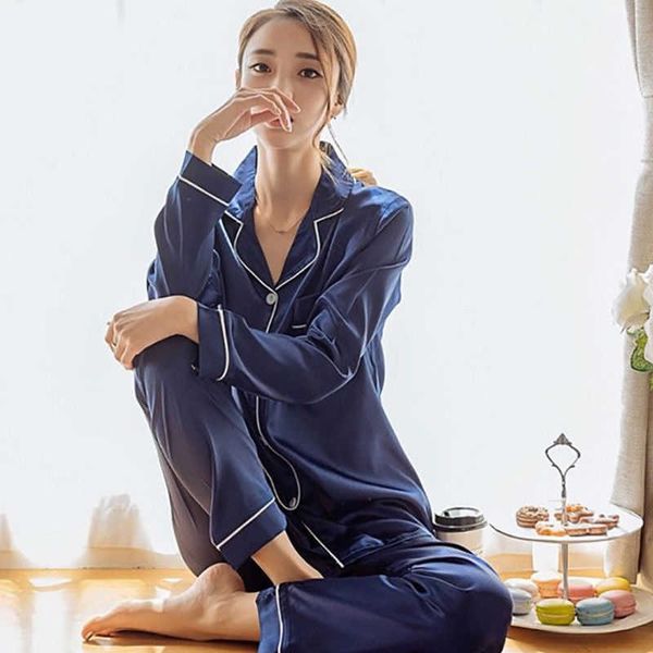 Conjuntos de duas peças moda listrado manga longa manga longa primavera outono conjunto de pijama de cetim solto de seda feminino pijamas q0706