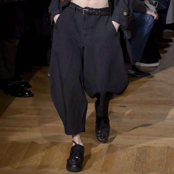 

spring and summer men's european american style simple wide leg pants pure color big pocket feet naked, Black