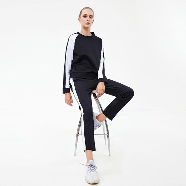 

gym clothing women's sweatshirt sets 2pcs long sleeve and swantpants training excise sports suit autumn winter sweatsuit for workout jo, White;black