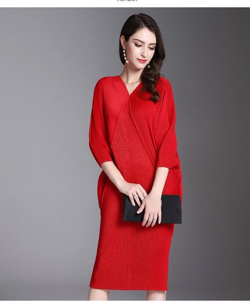 

casual dresses french fashion batwing sleeve dress autumn miyake folds temperament loose large size women's was thin mid-length clo, Black;gray