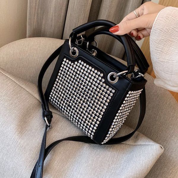 

red popular small women's net 2020 new trendy korean versatile messenger ins fashion bright diamond princess bag