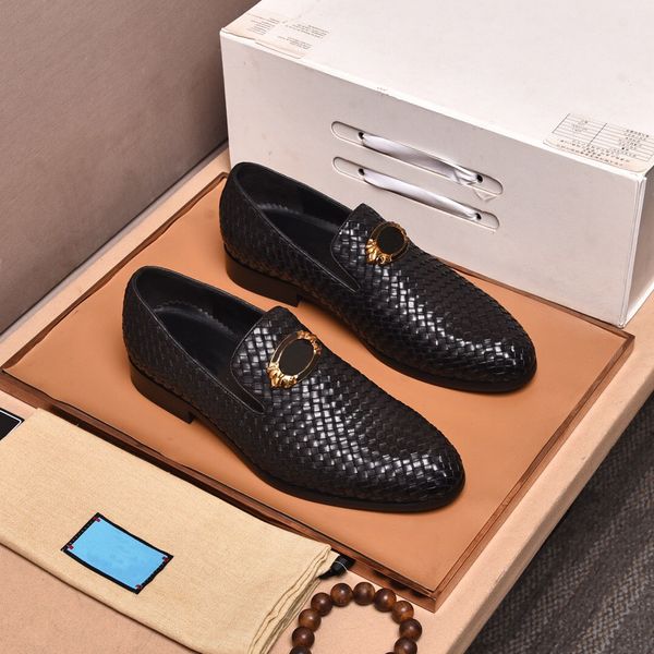 

2021 men formal dress shoes handmade brogue style genuine leather party wedding shoes brand designer leisure men knitted flats oxfords size, Black