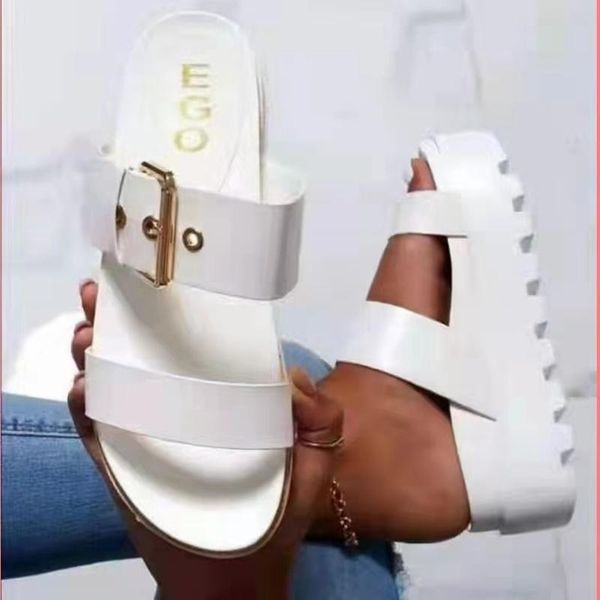 

sandals 2021 summer round head pin buckle women's thick-soled vacation beach shoes outdoor non-slip open-toe, Black