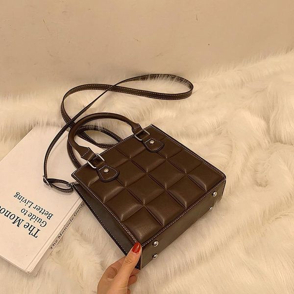 

evening bags all-match ladies portable small bag female 2021 fashion casual retro one-shoulder messenger square