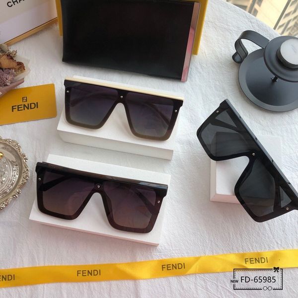 

designer women sunglasses sunglass for men classic round eyewear with box size 62-12-146, White;black