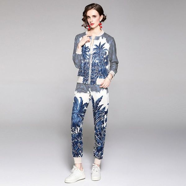 

women's two piece pants 2021autumn fashion elegant women vintage flower print jackets coat + long 2 pieces sets, White