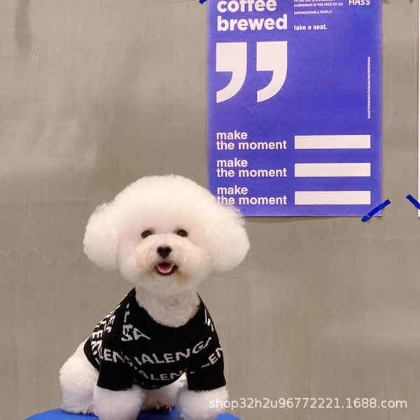 

dog cloth autumn winter pet sweater teddy is more fashionable than bear and cat
