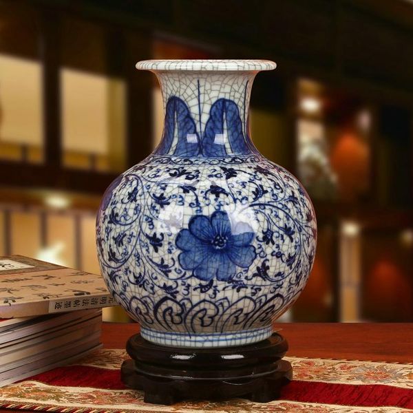 Vasos de cerâmica Jingdezhen pintados à mão antigo azul e branco Crack Glaze Vaso de flores moderno chinês clássico ornamentos de artesanato