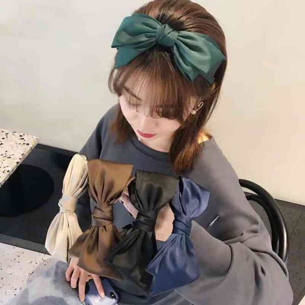 

Barrettes Hairpin Korean Jewelry ~ Wind Silk Wide Edge Versatile Large Bow Hair Hoop Out, Golden;silver
