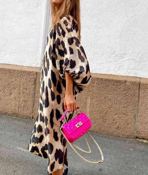 

factoryg28p leopard dress in autumn 2020 relaxed, White;black