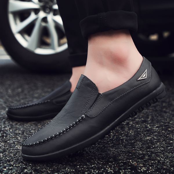 Echtes Leder Männer Schuhe Casual Luxus Marke Herren Loafer Mokassins Atmungsaktive Slip auf Boot Schuhe Zapatos Plus Größe 37-47