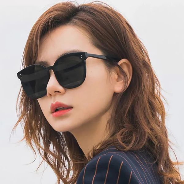

2021 women fashion sunglasses cat eye korean luxury brand sunglasses her vintage design mens big frame sun glasses gm gentleglasses wholesal, White;black