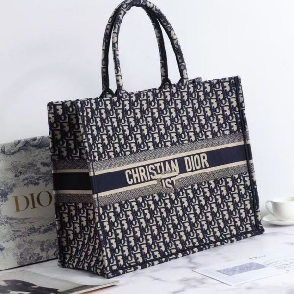 

louis vutton bagblue d large flower series portable duty-shopping bags are made of canvas from the original factoryf bag