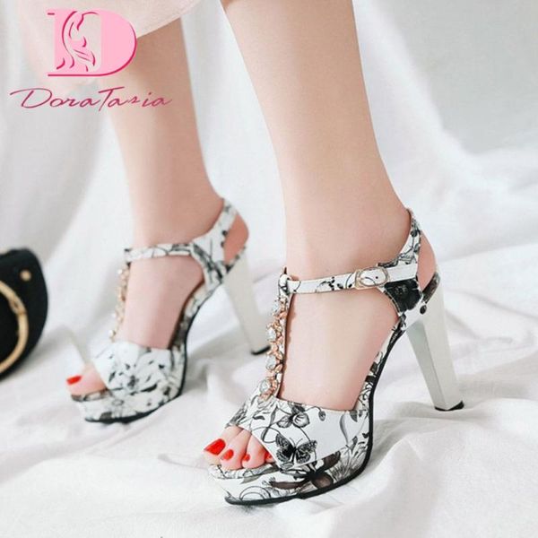 

dora tasia 2021 brand design women pumps square heels platform metal decoration summer party lady woman sandals, Black