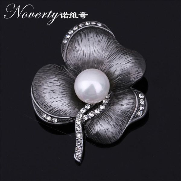 

pins, brooches 2021 fashion vintage zinc alloy flower and pearl brooch high-grade scarf buckle accessories for women party gifts, Gray