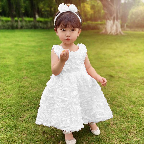 

premium 70% off selling children's dress new middle and small performance flower princess dress, White