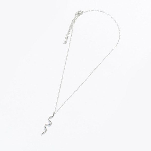 

pendant necklaces europe and the united states ins snake-shaped simple ladies fashion necklace boho chic jewelry, Silver