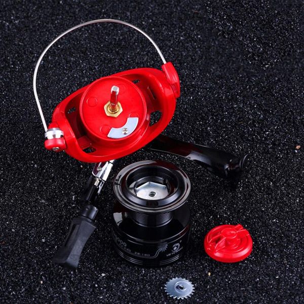 

spinnings reels light weight ultra smooth powerful fishing qw baitcasting