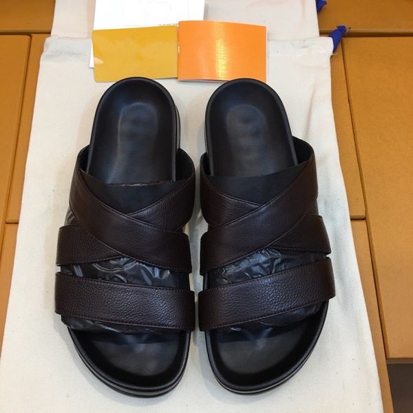 

mens and womens low-casual shoes lace-up technical fabric sneakers capsule series color-blocking triangle pattern high quality, Black;red