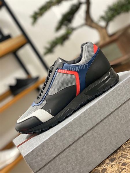 

2021 men boots designer striped shoes vintage sneakers leather valentinoes shoes chunky sneaker women season shades lace-up trainers platfor, Black