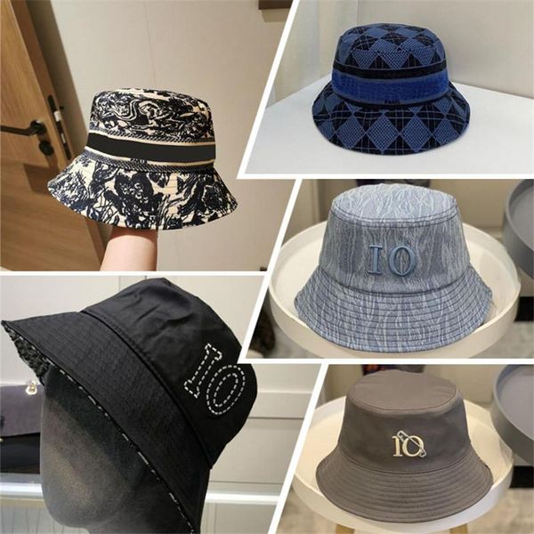 

2021 new four seasons women's fashion hat designer barrel men's hat button tweed letter small round hat, Blue;gray