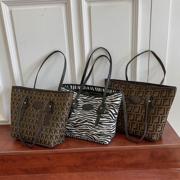 

designer handbags autumn and winter high capacity tote bag women's 2021 new net red one shoulder korean fashion handbag