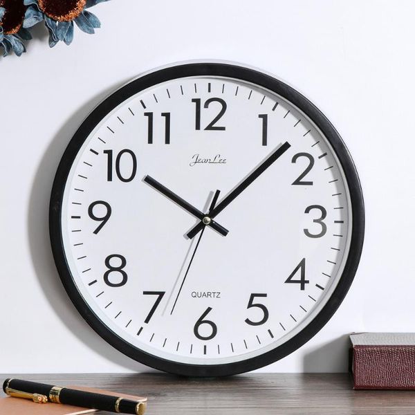 

10-inch minimalist wall clock creative silent for decoration (black frame) clocks