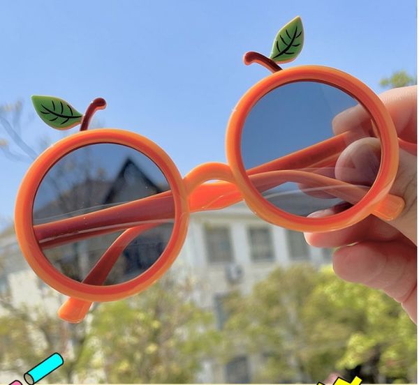 Mode Kinder Orange Sonnenbrille Baby Mädchen Full Frame Silikon Sonnenbrille 2021 Kinder UV-Schutz Polarisierende Cartoon Brille Eyeglasse Strand Sunblock S1082