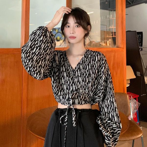 

women's blouses & shirts 2021 vintage harbour wind short blouse women autumn clothing korean style printing v-neck long sleeve chiffon, White