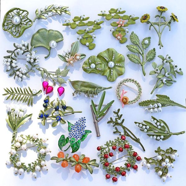 

pins, brooches vintage plant for women fashion party jewelry accessories simple elegant retro leaf pearl pins corsage good gift, Gray