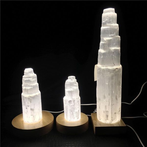 Figurine di oggetti decorativi 10-25 cm Cristallo di quarzo naturale Torre di selenite Lampada marocchina Reiki Guarigione Campioni di minerali Decorazioni per la casa Raccogliere