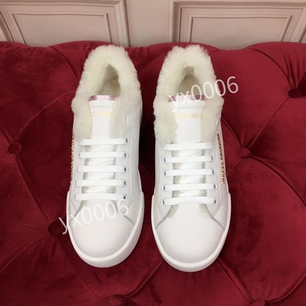 

2022 designer shoes sale for man 35-45 women canvas sneaker the grid green red stripe white casual trendy platform sneakers leisure hc200905, Red;white