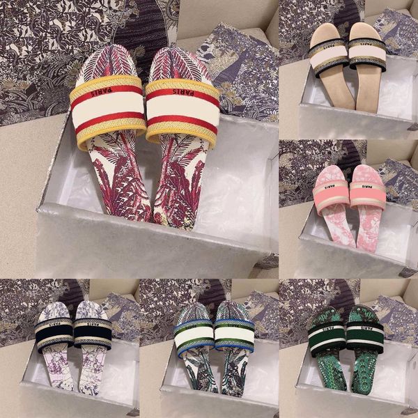 

2022 designers slipper womens summer loafers sandals paris floral navy embroidered dazzle dway slipper brocade lo striped ladies big head ra, Black