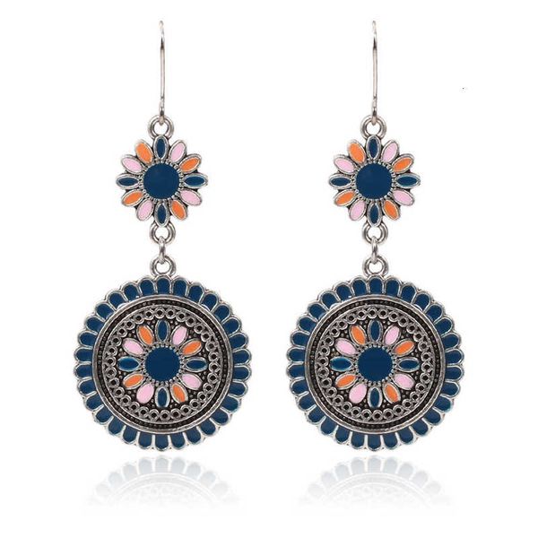 

earring korean version of daisy xinqing athetic earrings creative carving size flower pattern oil drop earrings versatile female, Golden