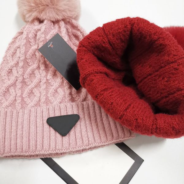 Cappello invernale caldo spesso per adulti per donna Cavo elasticizzato morbido lavorato a maglia Pom Poms Berretti Cappelli Skullies da donna Berretto da sci da ragazza