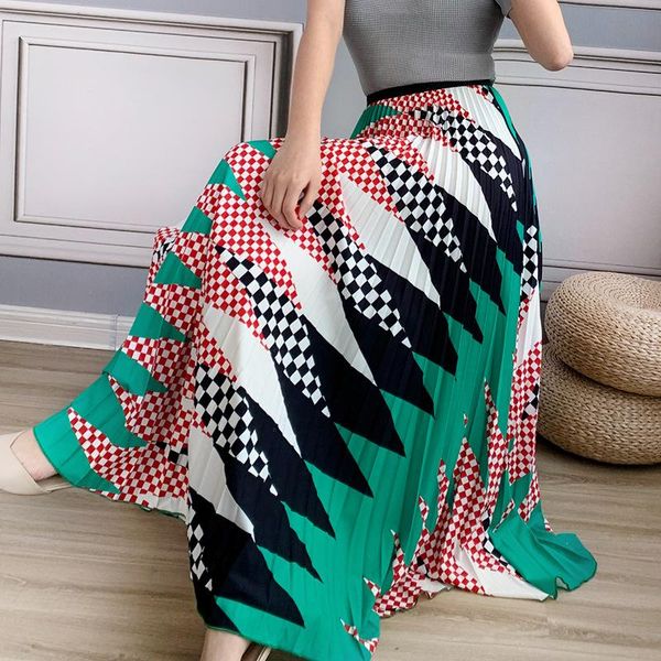 

skirts lanmrem spring summer pleated skirt for women 2021 irregular color block patchwork printting all-match fold bottoms yj435, Black