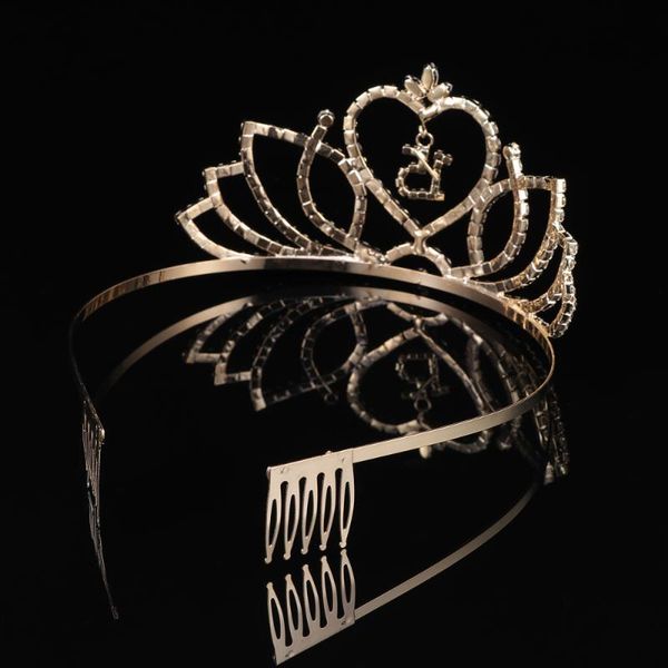 

party hats 1pc 15th birthday crown hollow alloy rhinestone inlay headband hair clasp with comb for (golden)