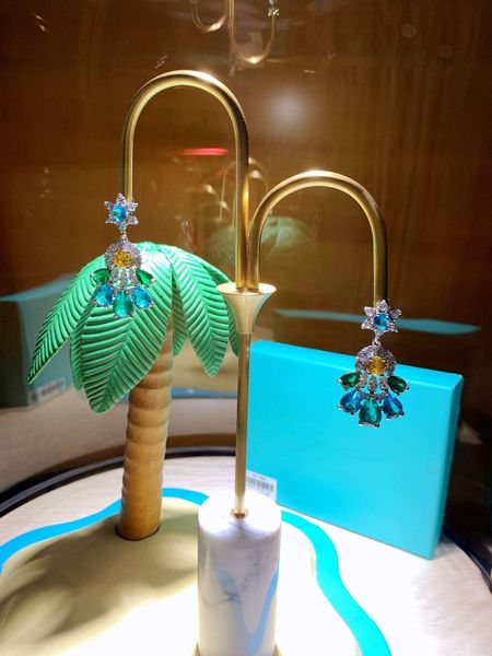 

stud earrings t family b blue with s925 silver, Golden;silver