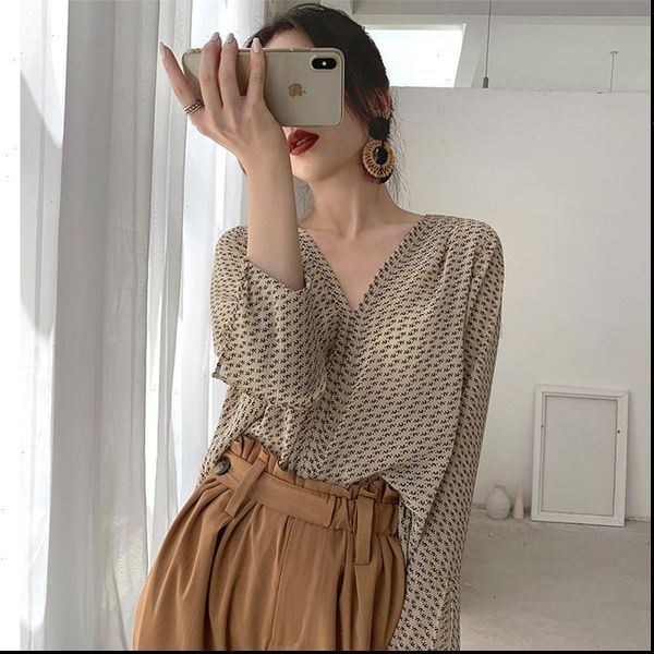 

femme fashion summer white womens shirts long sleeve korean clothes roupas femininas qt130
