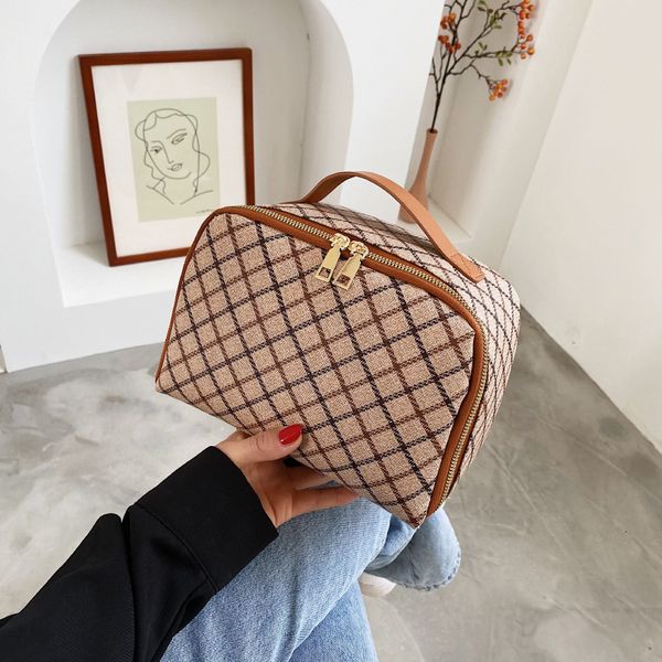 

cosmetic bag style portable large capacity storage travel simple wash