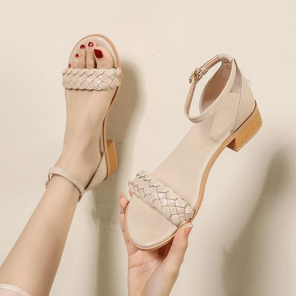 

low sandals woman leather strappy heels large size all-match 2021 summer clear shoes suit female beige med low-heeled fashion b, Black