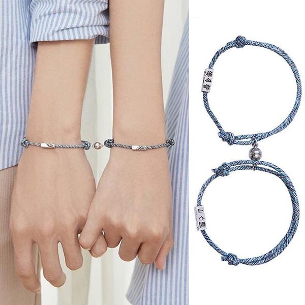 

charm bracelets 1 pairs adjustable braided the pledge of eternal love magnet attracts each other couples bracelet men and women, Golden;silver