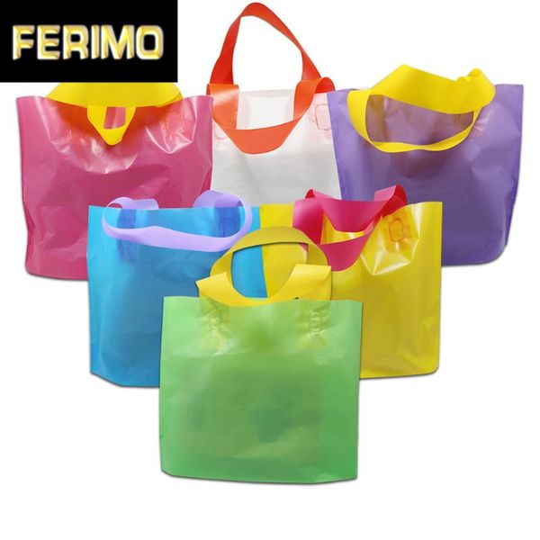 

gift wrap 100pcs colorful plastic shopping bag with handle reusable clothes grocery boutique packaging large 35*25cm 4 size 6 color