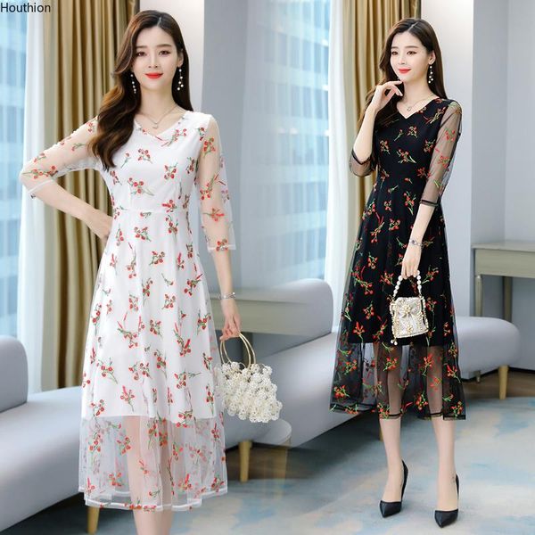 

casual dresses chiffon loose plus size women's mid-length dress fashion 3/4 sleeve gauze splicing v-neck summer houthion, Black;gray